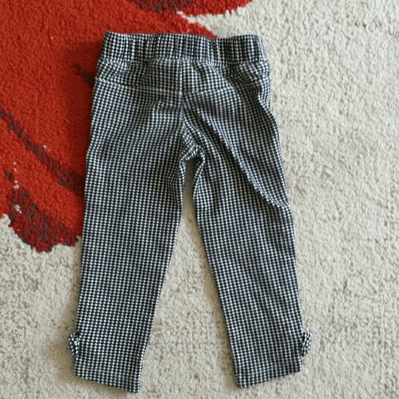 Adorable Winter Toddler Outfit - Picture 3 of 6